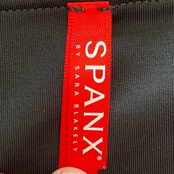 SPANX Faux Leather Leggings in Black, Size Small Petite - Picture 4 of 14